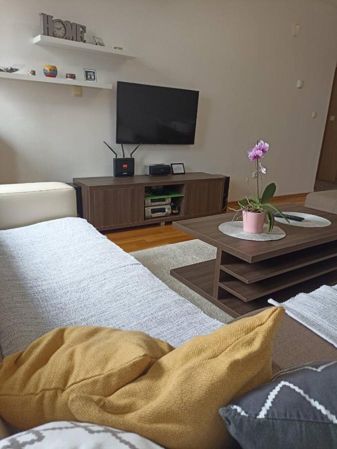 Apartment Bella Casa Free Parking Сараєво Екстер'єр фото